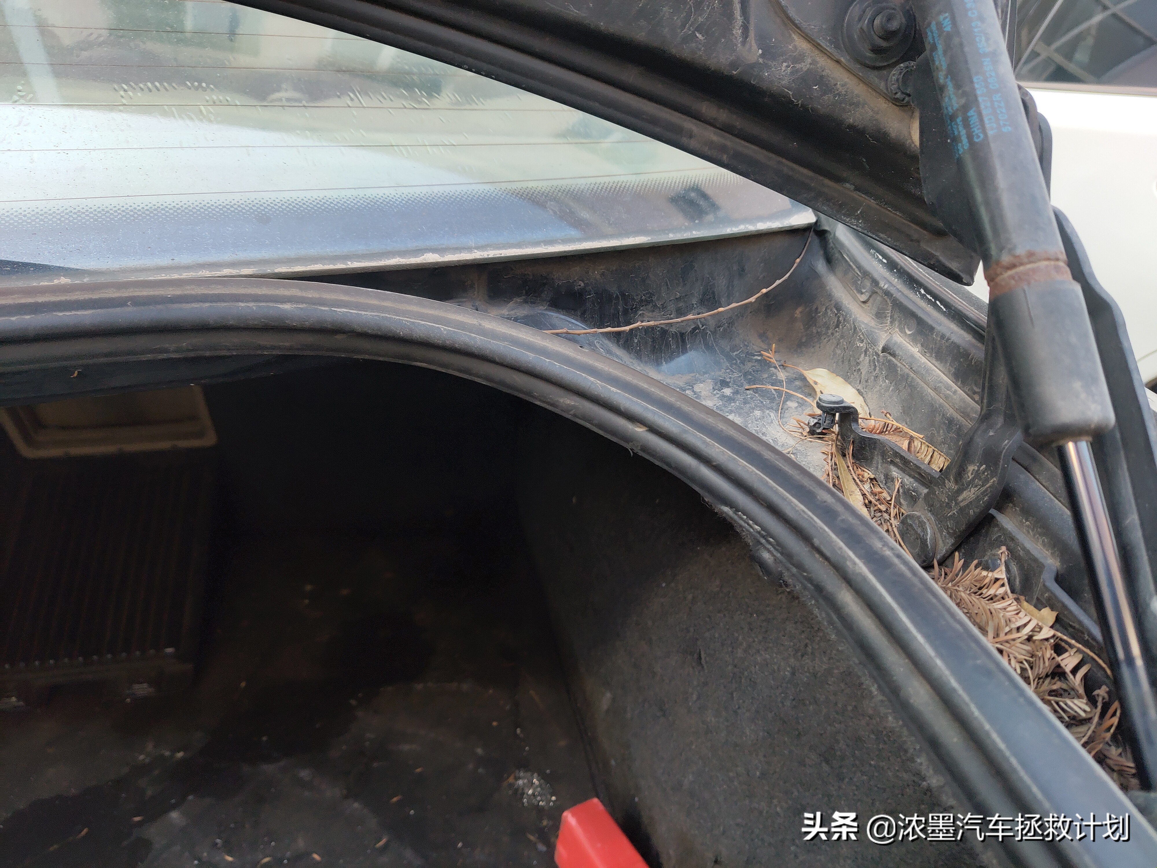 情怀老车帕萨特b5翻新,经典老车b5帕萨特翻新复活