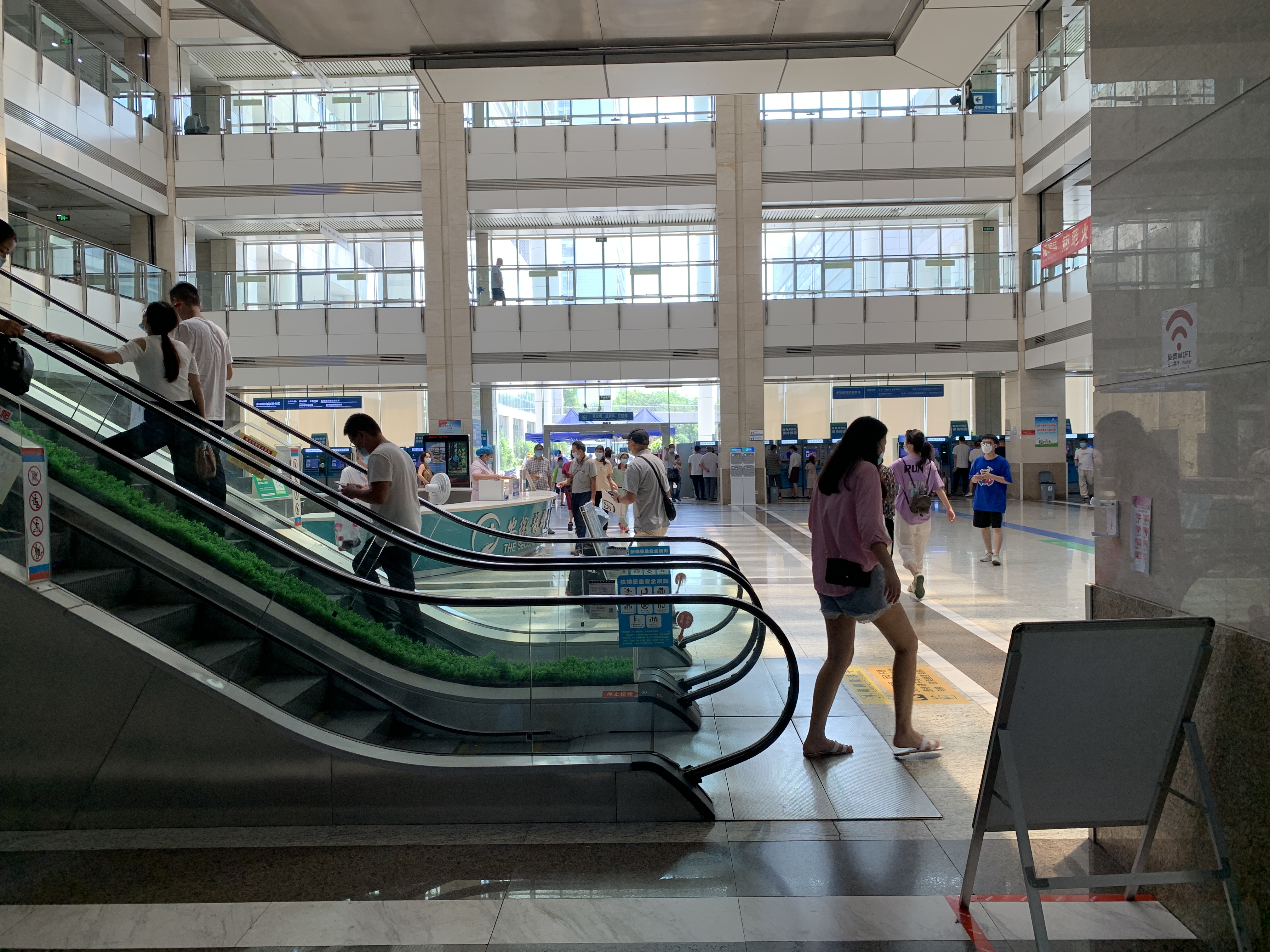 安医二附院医院围墙效果图,安医二附院大楼图片