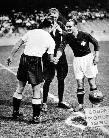 中国队乌龙球视频锦集,乌龙球中国队