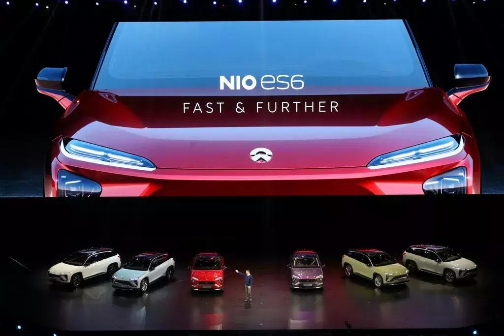 续航里程超过2000公里的燃油suv,12万元混合动力续航600kmsuv