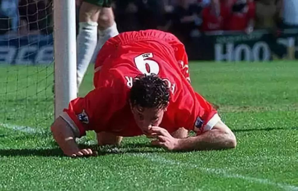 面对旧主进球疯狂庆祝,进球后疯狂庆祝