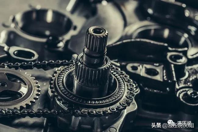 叉车液压缸漏油的解决方法,柱塞液压缸容易漏油怎么办