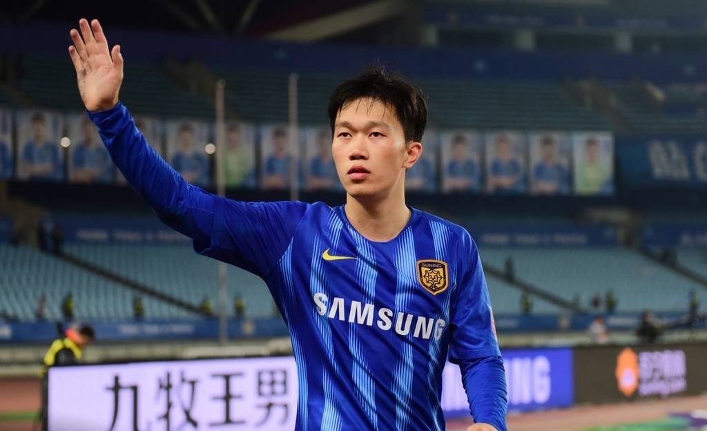 汪嵩在足球界的地位,中国球员汪嵩