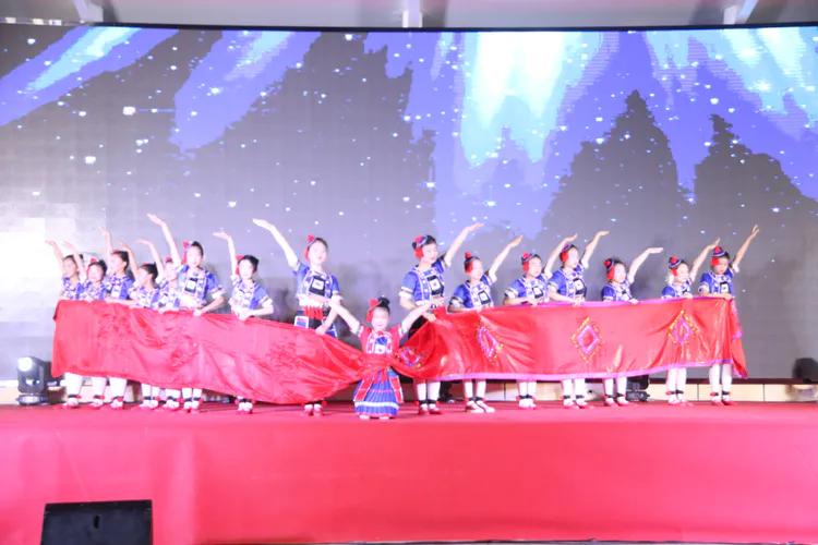 驻马店蓝蓓蕾舞蹈,蓝蓓蕾艺术学校驻马店