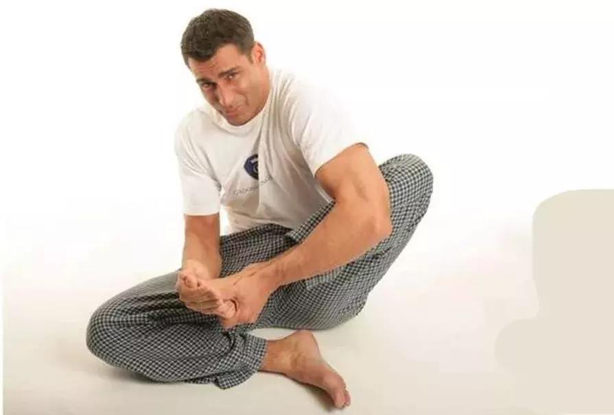 藿香正气水功效作用小孩子喝多少,藿香正气水和十滴水的功效与作用