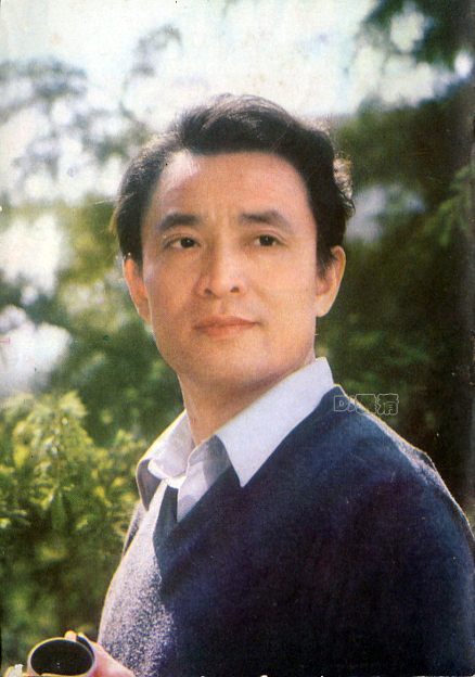 罕见老照片80年代男星,老电影老艺人最美老照片