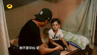 这个曾拯救了刘烨的女人上热搜了，结婚12年甜蜜如初，一双儿女人见人爱