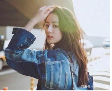 拍照姿势僵硬怎么形容,拍照姿势僵硬怎么改善