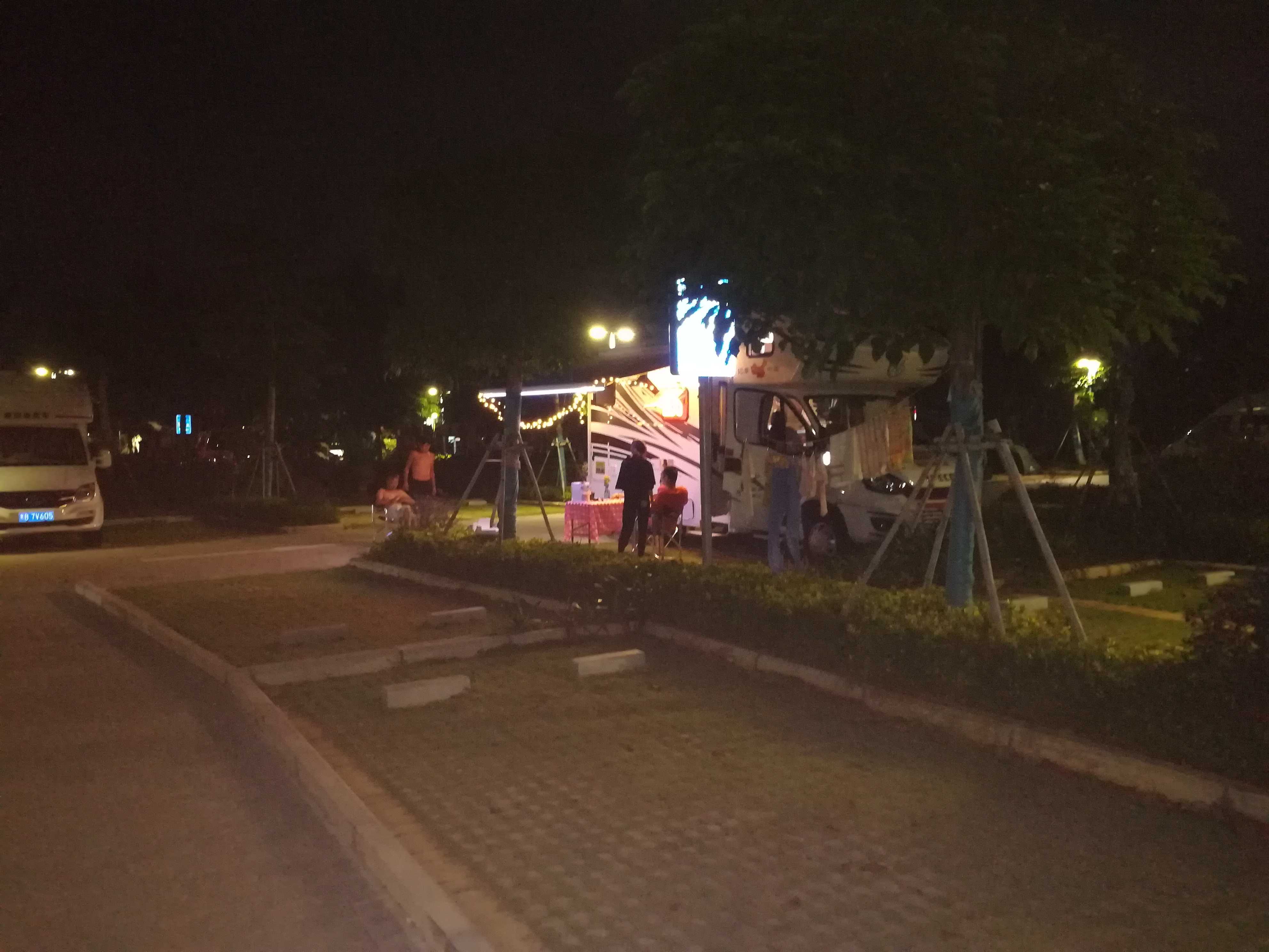 古稀之年天作合-------因祸得福、喜出望外的海南避寒床车之旅