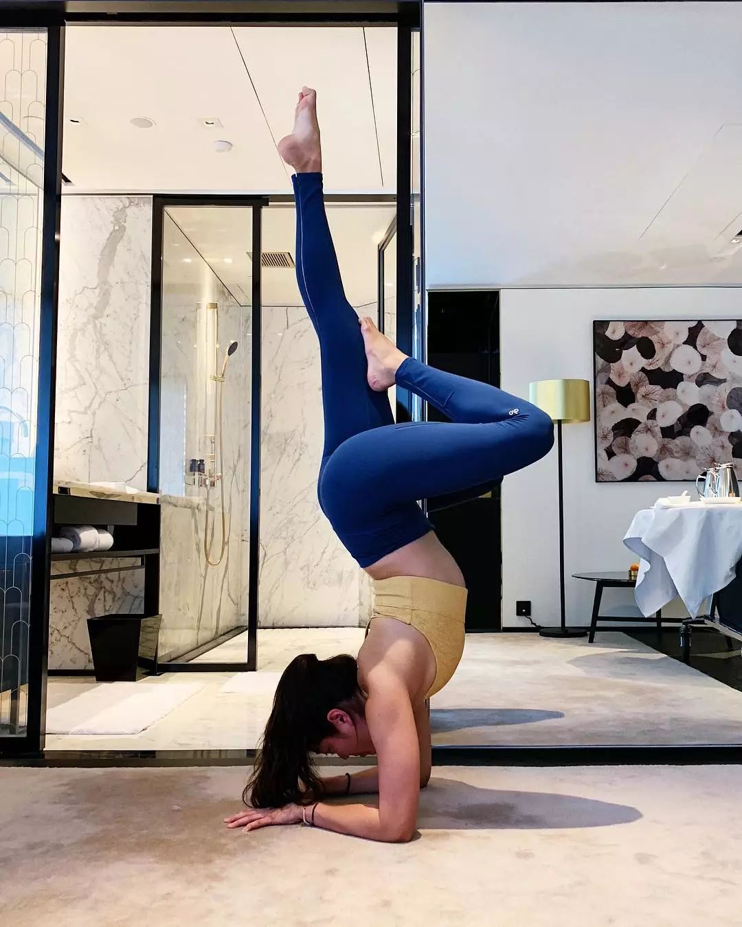 腰间盘突出很严重？放心，除了吃药，你还可以瑜伽改善腰间盘