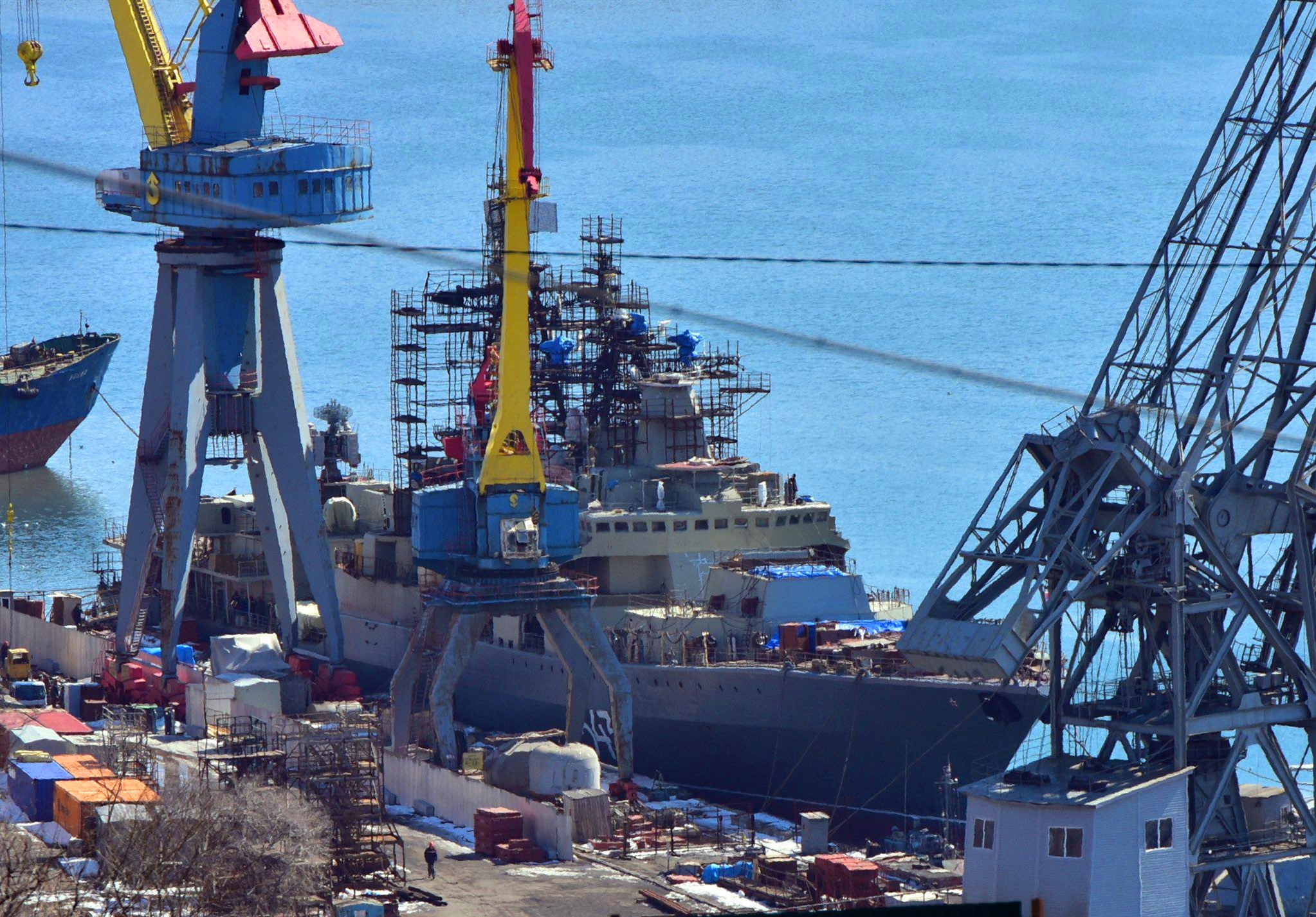 中俄造巡洋舰055,俄罗斯无畏级巡洋舰改装