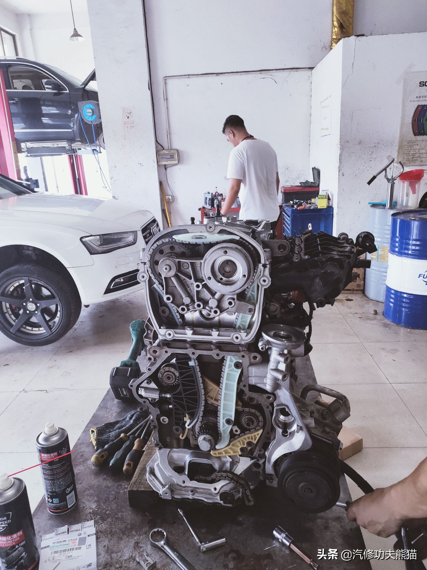 大众夏朗2014款2.0t标配烧机油吗,2016款大众夏朗1.4t发动机烧机油