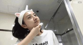 杨幂常年在用的护肤秘诀竟然是,杨幂护肤教程全过程