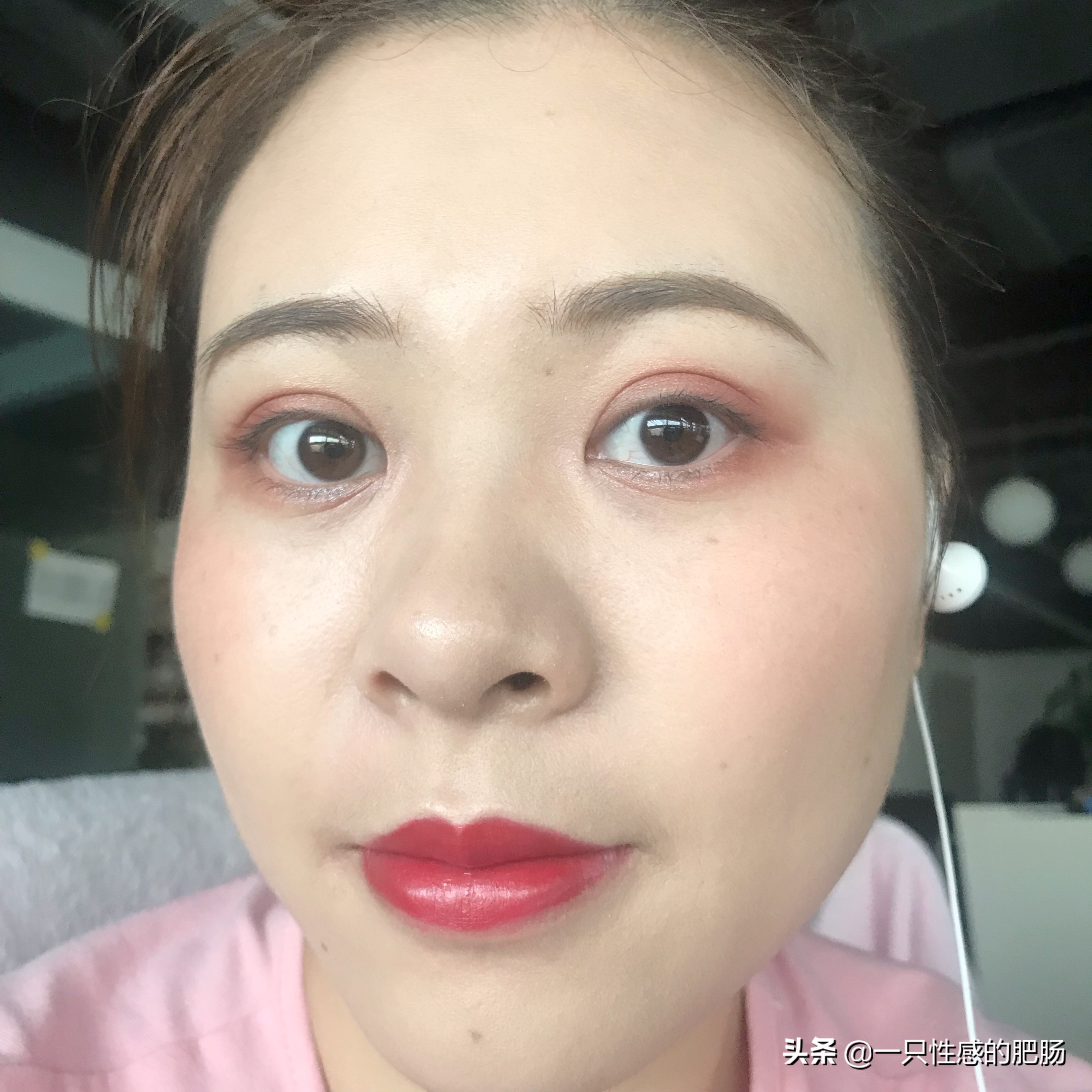 干皮阿玛尼粉底液好还是香奈儿好,干皮粉底液推荐阿玛尼蓝标