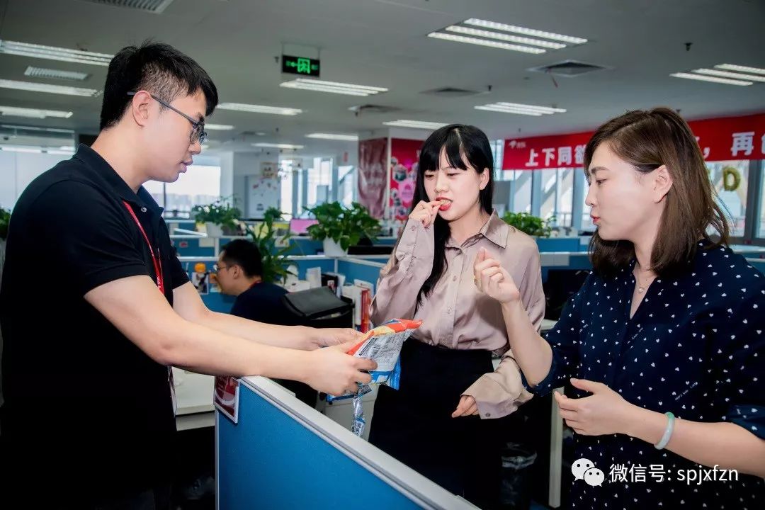 京东买手团靠什么赚钱,京东买手团怎么样