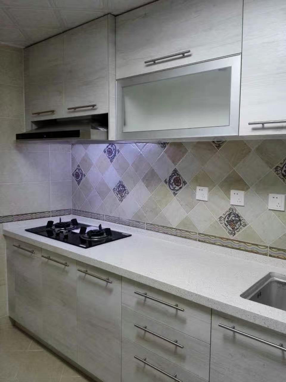全屋定制烟机吊柜设计,全屋定制家具衣柜橱柜一门到顶