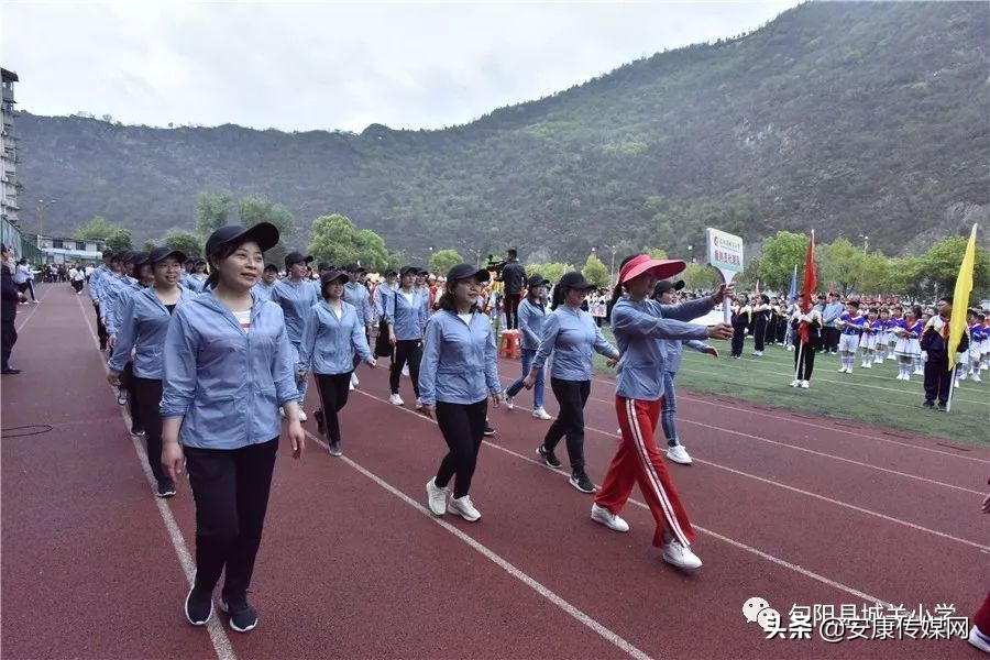 <html>
<head><title>502BadGateway</title></head>
<body>
<center><h1>502BadGateway</h1></center>
<hr><center>nginx</center>
</body>
</html>
<!--apaddingtodisableMSIEandChromefriendlyerrorpage-->
<!--apaddingtodisableMSIEandChromefriendlyerrorpage-->
<!--apaddingtodisableMSIEandChromefriendlyerrorpage-->
<!--apaddingtodisableMSIEandChromefriendlyerrorpage-->
<!--apaddingtodisableMSIEandChromefriendlyerrorpage-->
<!--apaddingtodisableMSIEandChromefriendlyerrorpage-->
