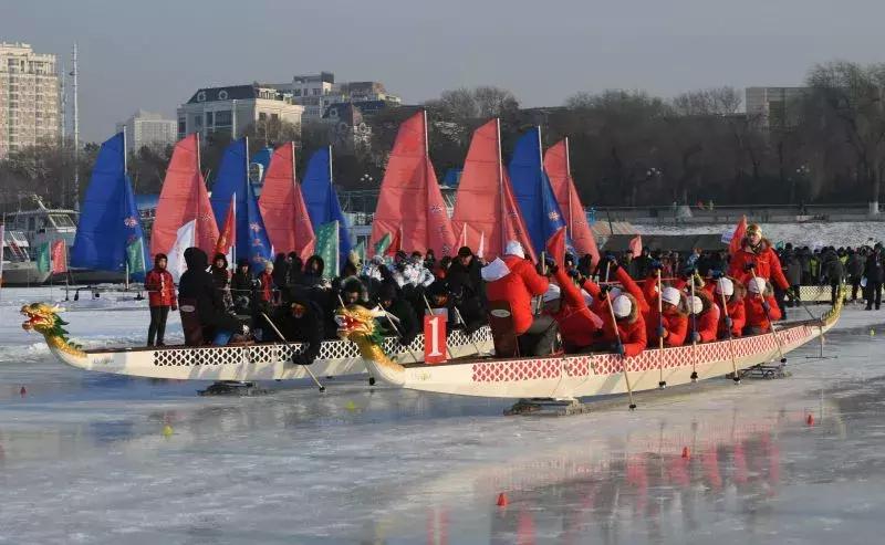 冰上龙舟点燃冬日激情：全国各地赛事蓬勃开展