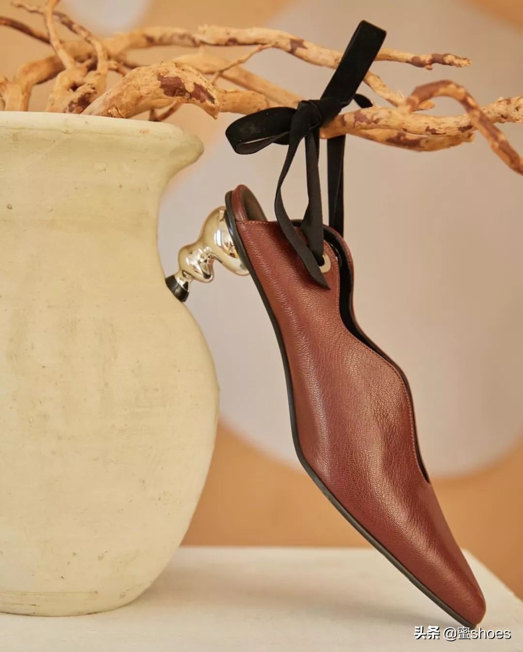 肯豆贝拉高跟鞋,肯豆和凯莉高跟鞋