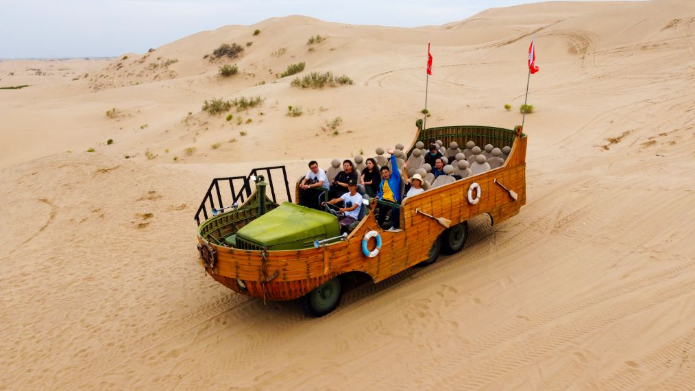 她是滔滔千里黄河的宠儿，阴山之下、河套之上的掌上明珠