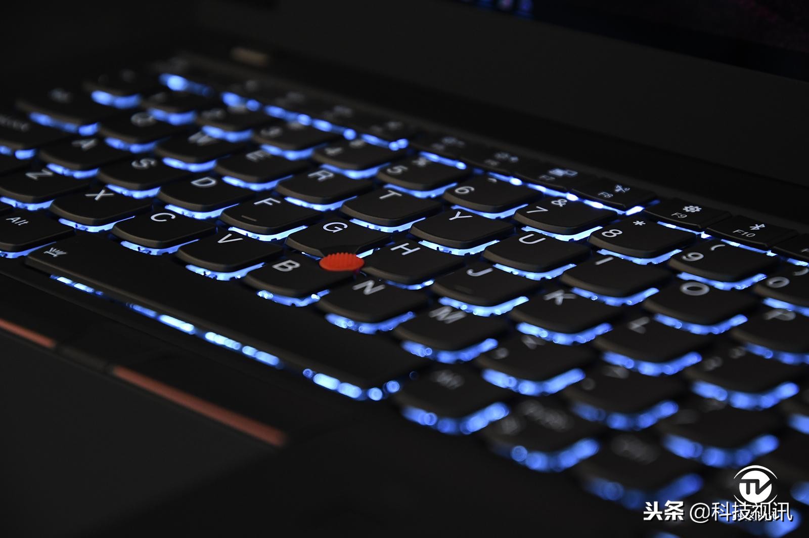 thinkpadx1extreme二代扩展坞,thinkpadx1carbon2021与2022