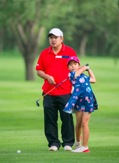 刘国梁女乒冠军驾到,刘国梁培养冠军女儿