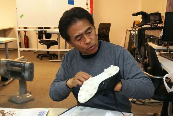 跨越16年的浴火重生，YASUDA日本「京字」足球鞋的热血故事