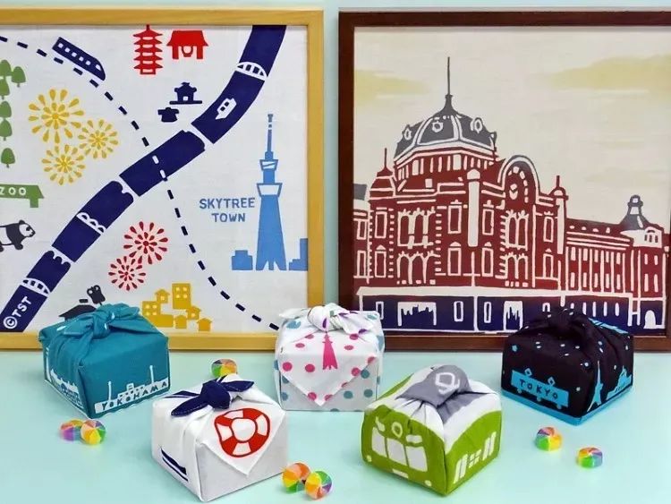 就连日本居民都在买的东京站伴手礼，带回去送给亲戚朋友倍儿有面