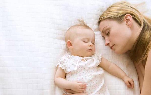 宝宝第几个月可以睡整觉,宝宝几月可以睡整觉