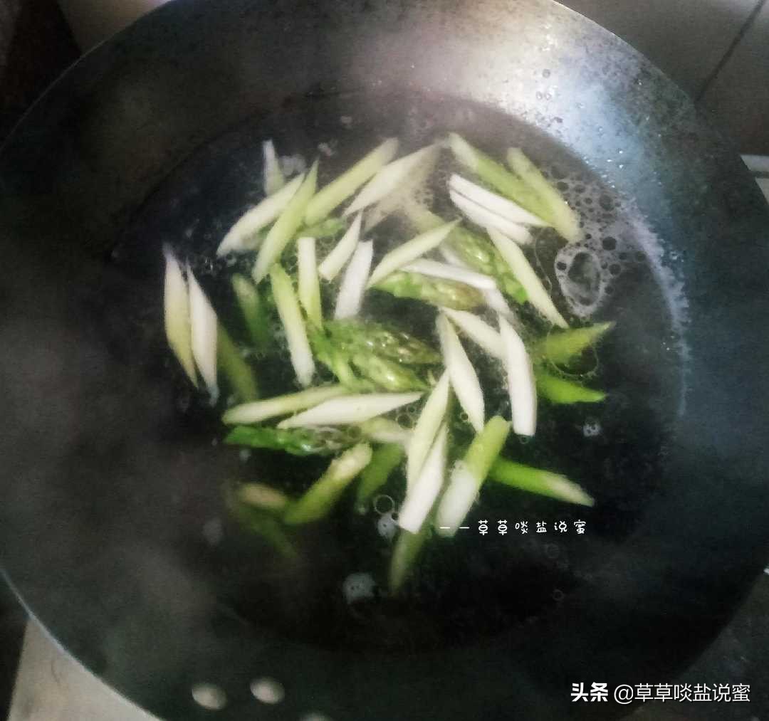 清炒白灼芦笋的做法,芦笋炒韭菜的做法大全