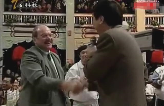 相声说中国足球,相声艺人调侃中国足球