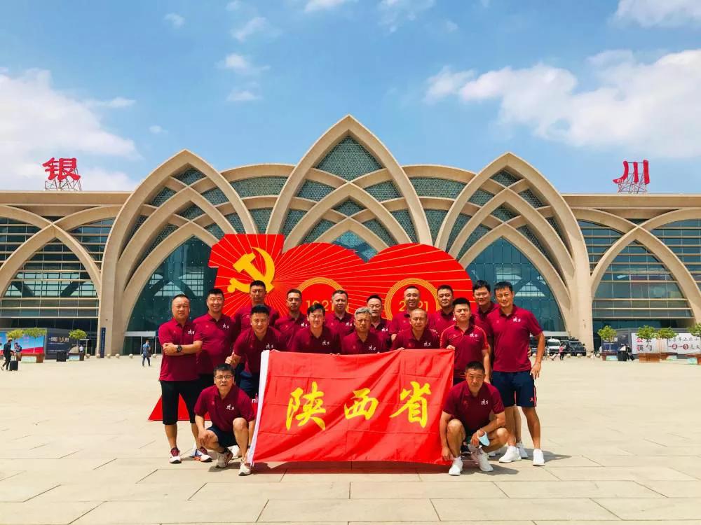 追梦人足球大神,足球追梦人踢野球