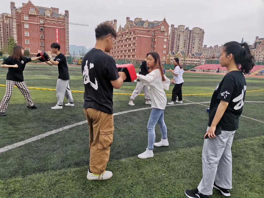 青少年社团招募,等你来招募嘉宾