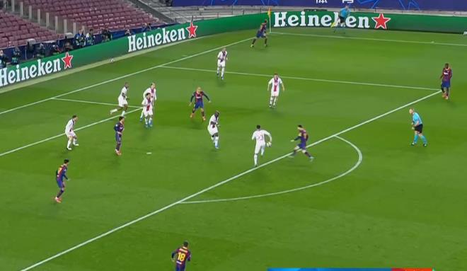 梅西丢球拼命回抢,梅西3分钟进2球尽显颓势