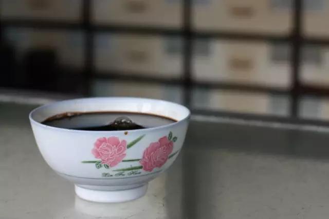 潮汕古城百年老店贵屿朥饼,潮汕必打卡饮品