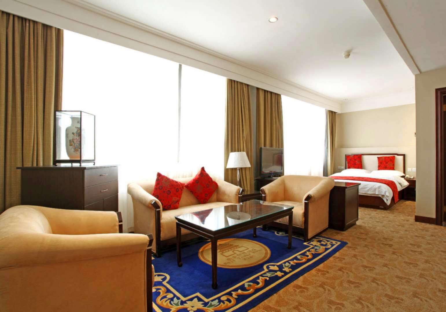 西安钟楼饭店,西安钟楼饭店餐厅