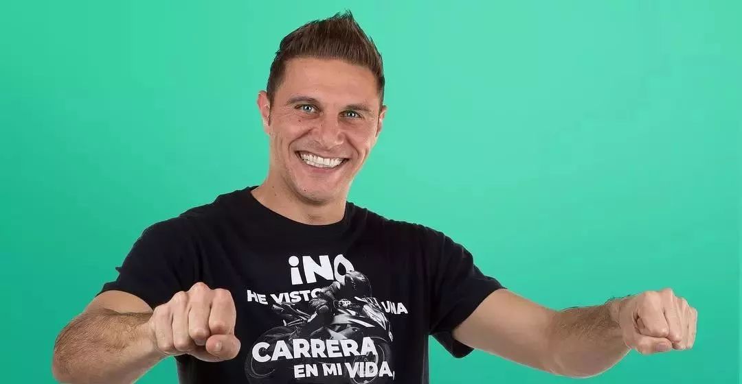 先定个小目标，当个主席试试！