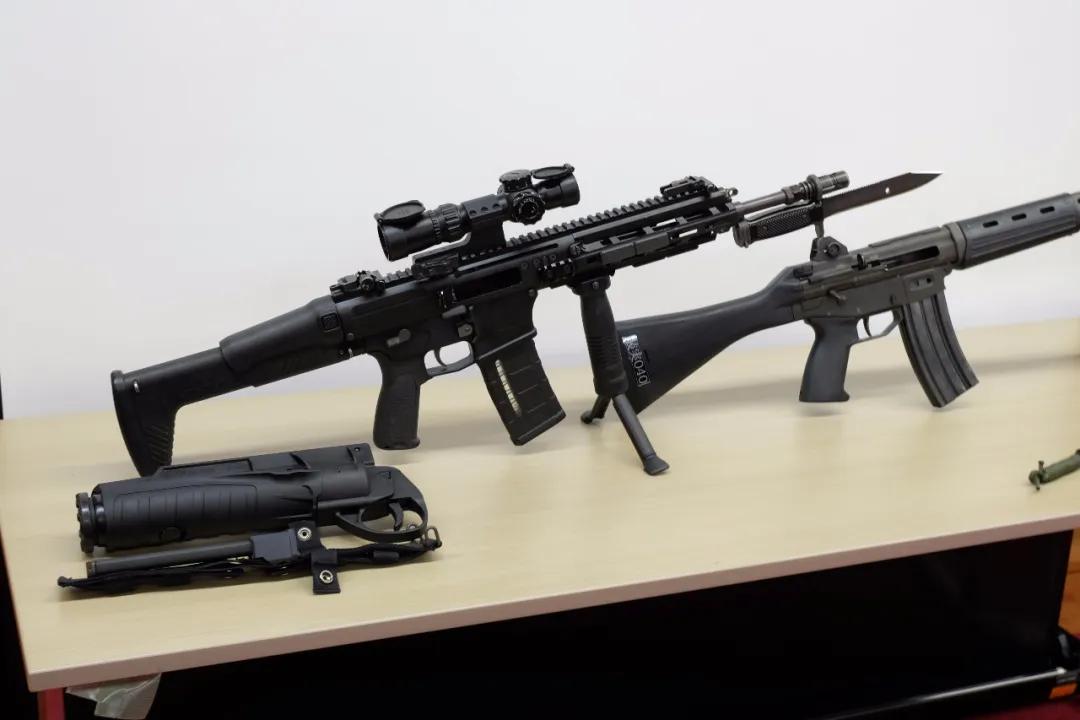 国产最新步枪魔改81式步枪,国产191步枪和西方步枪差距
