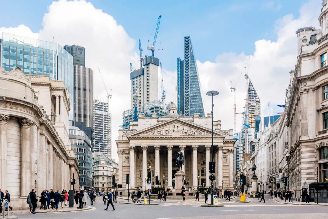 英国信用卡怎么选择卡类,英国留学如何办理多币种信用卡