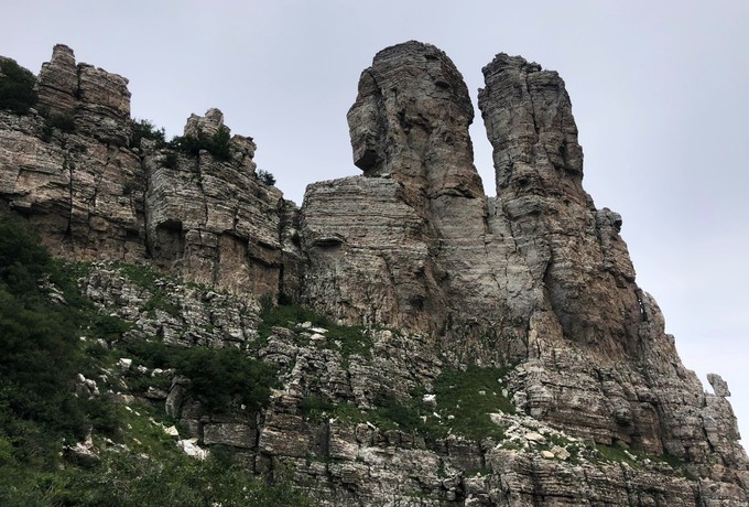 长白山山顶网红咖啡厅,妙峰山玫瑰谷巧遇网红咖啡