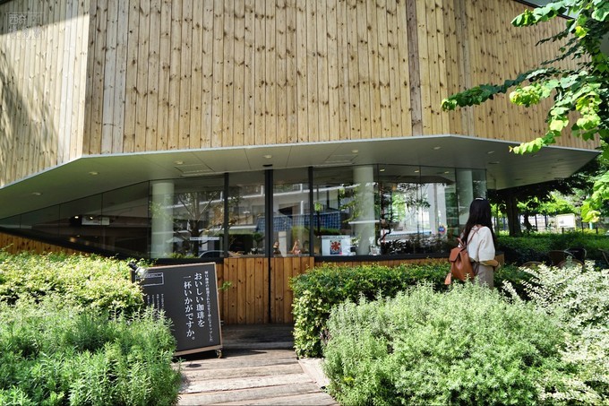 涓滀含鏂囪壓鍦版柟,涓滀含鏂囪壓