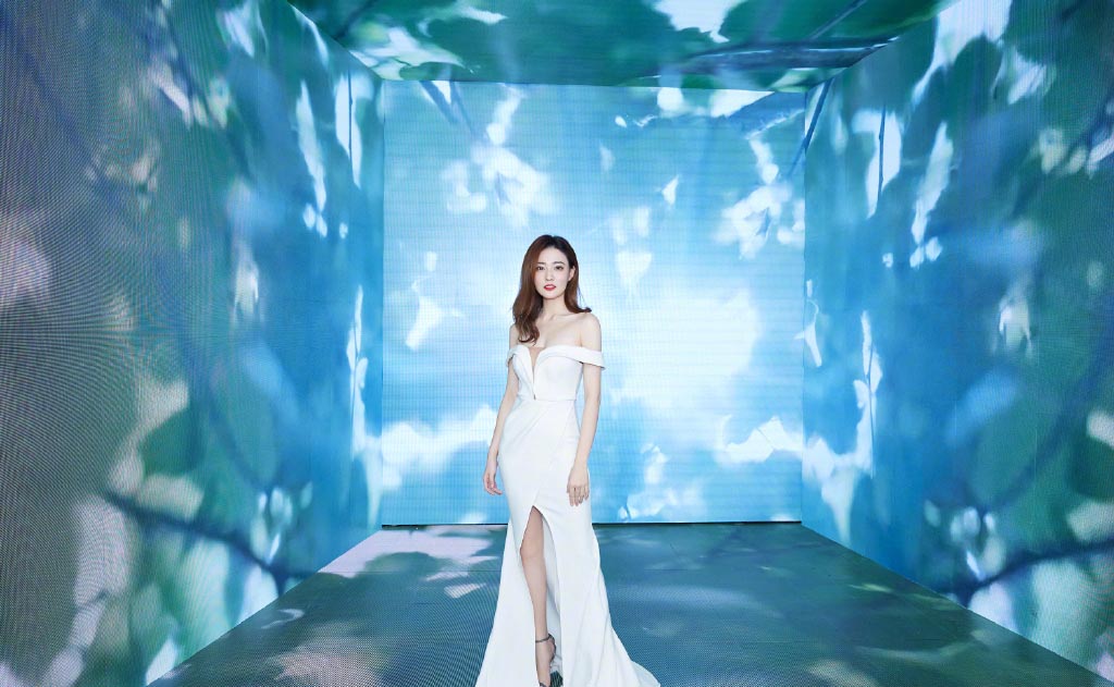 徐璐惊艳身材,徐璐身材腹肌