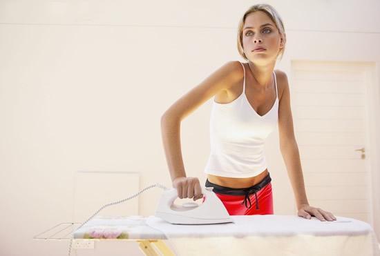 什么材质t恤适合夏天穿,夏季啥材质t恤凉快抗皱不缩水