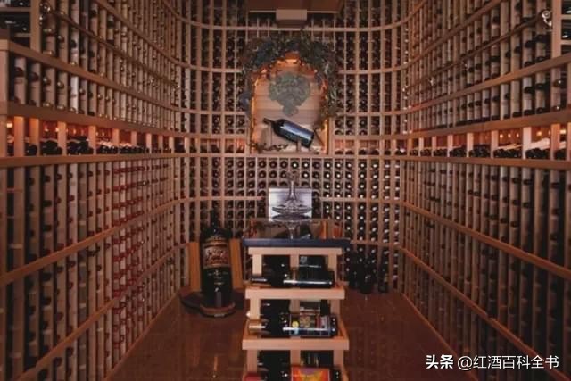 葡萄酒怎么保存要放糖吗,葡萄酒怎么保存瓶塞不会起霉