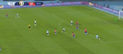 阿根廷梅西vs墨西哥绝杀,梅西一记贴地斩打醒阿根廷