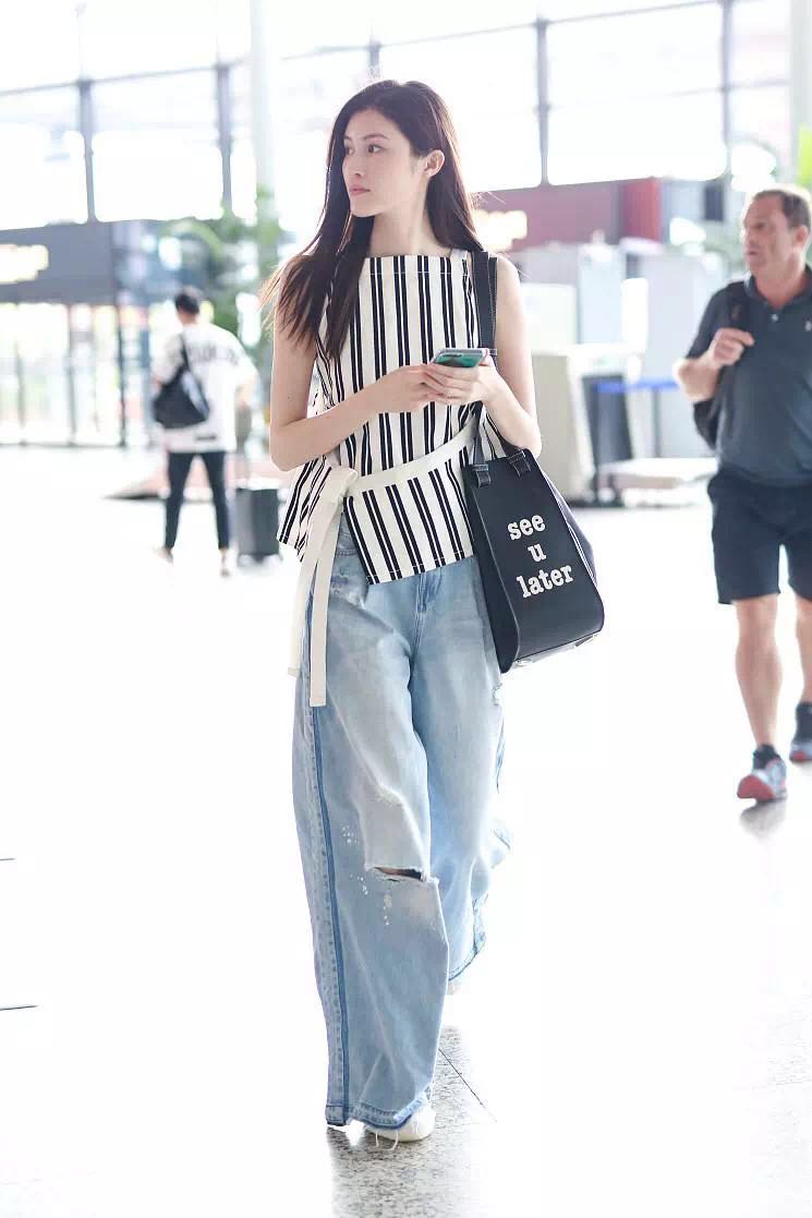 这个夏天，没一件条纹单品怎么行？4种颜色，你pick哪个