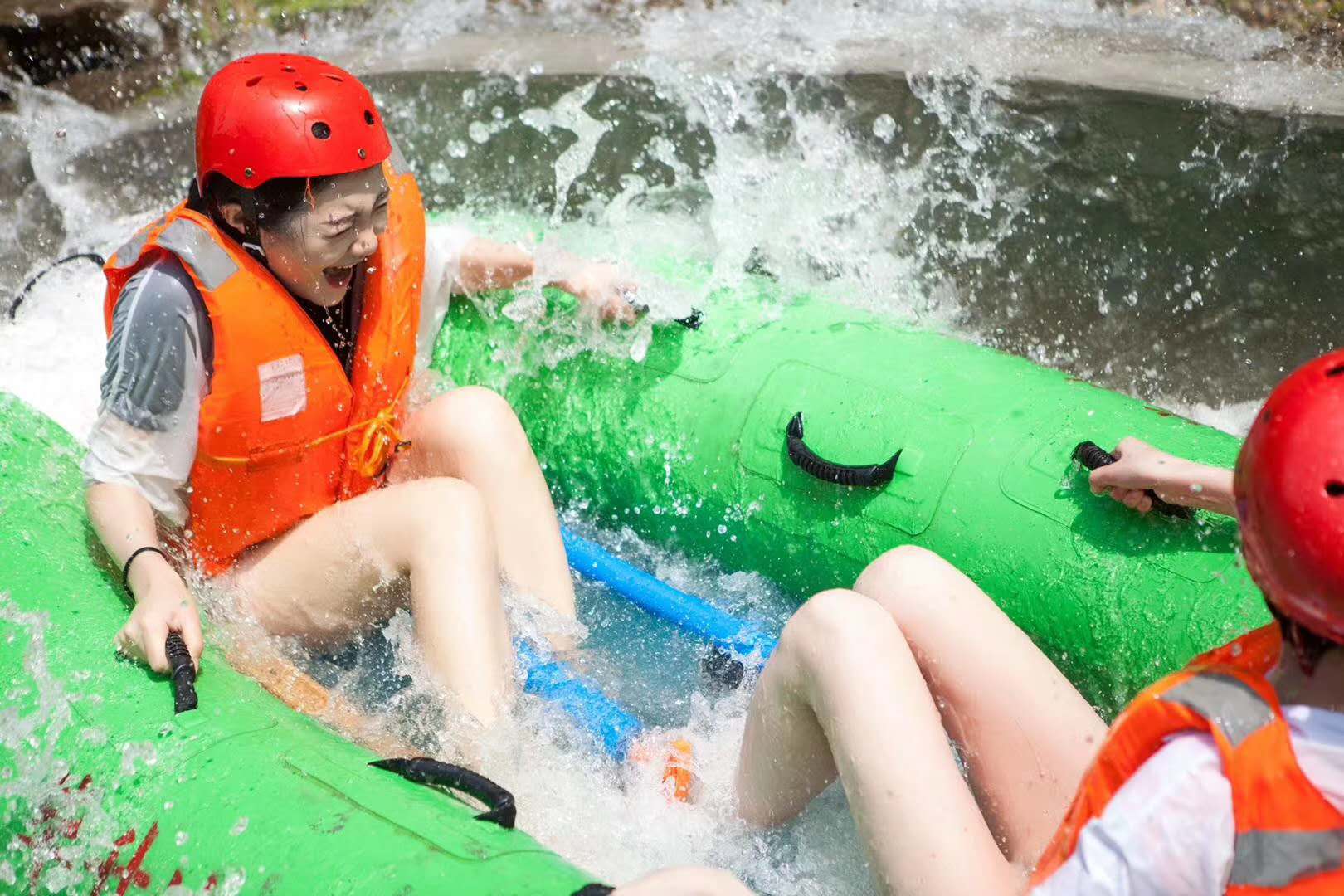 英山毕升漂流全程多久,英山毕升大峡谷漂流