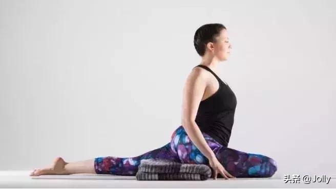 瑜伽过度开跨对身体到底好不好？