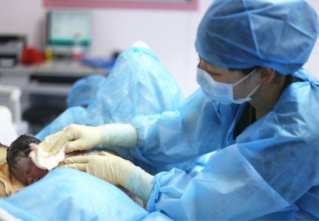 顺产、剖腹产、无痛分娩，一文讲清其中区别，打消你的所有顾虑