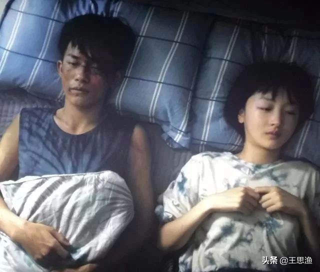 少年的你易烊千玺对周冬雨说的话,周冬雨少年的你采访谈王俊凯